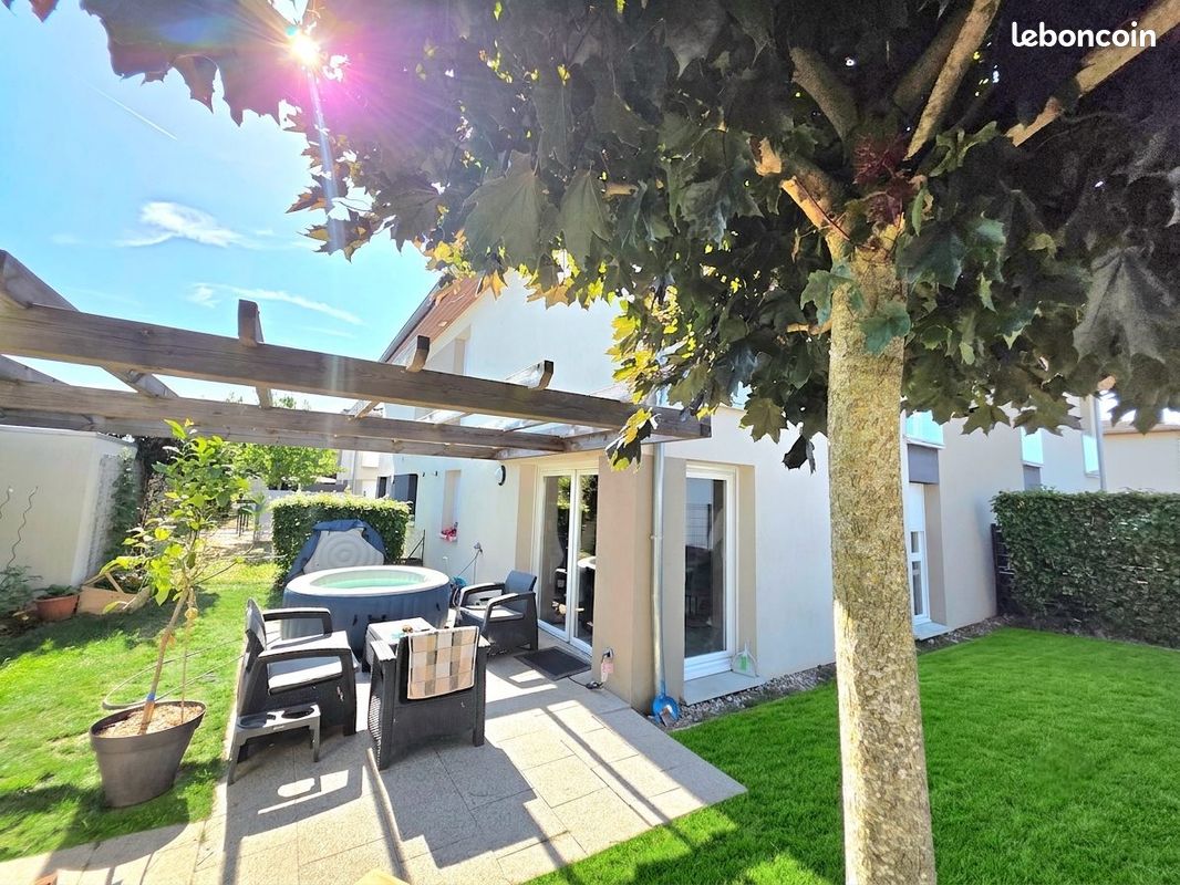 Maison 5 pièces 90 m² · à Wittelsheim · 90 m² · 246 000 €