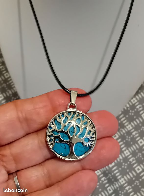 Manège Arbre Ã Bijoux Colliers Manège Collier Arbre De Vie Femme