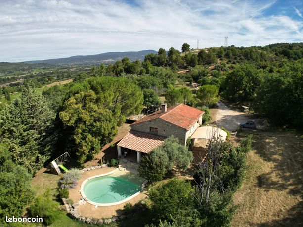 Propriété 5 pièces 150 m²