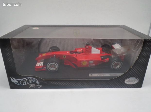 F1 Ferrari 2001 De Michael Schumacher - Hot Wheels Collection 1/18 - Bon état + Boîte
