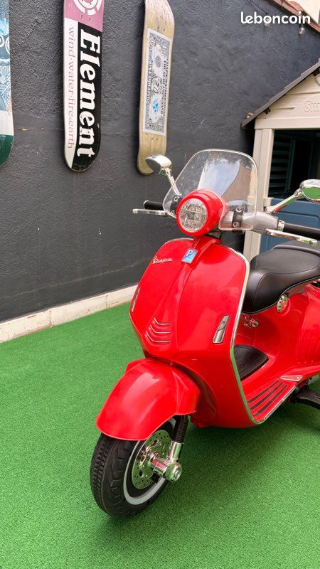 Vespa enfant Rouge (image 4)