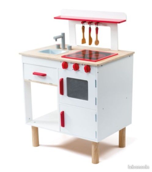 Grande cuisinière en bois Oxybul pour enfant de 3 ans à 8 ans jamais ouverte utilisée Valeur Neuve 100 vendue 80 (image 1)