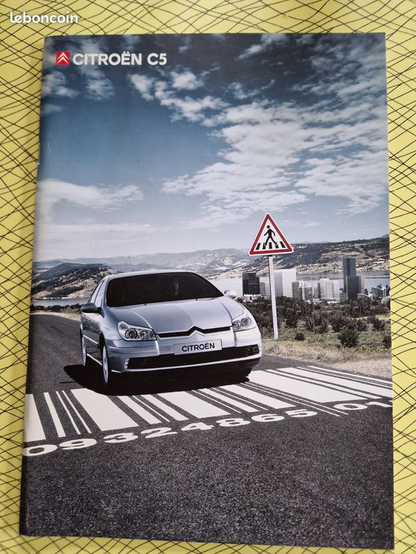 Brochure commerciale publicitaire de la citroen C5 de mai 2006 (image 1)