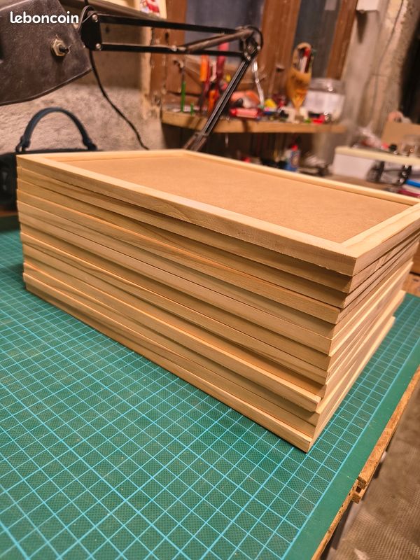 13 Cadres bois 22.9x31.7 (image 1)