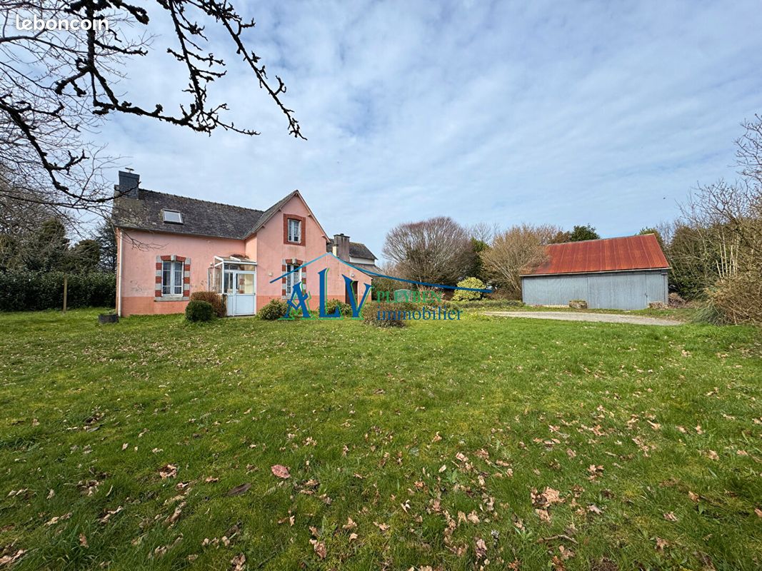 Maison 5 pièces 70 m² · à Plonévez-du-Faou · 70 m² · 87 040 €