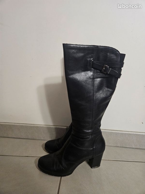 Botte à talon noire (image 1)