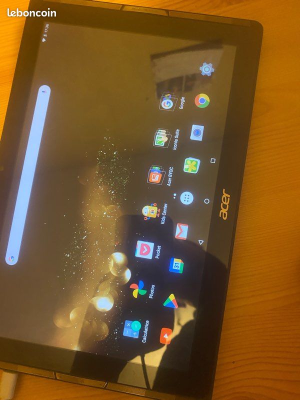Acer Iconia Tab 10 A3-A40 32Gb (coque avec offerte) (image 1)