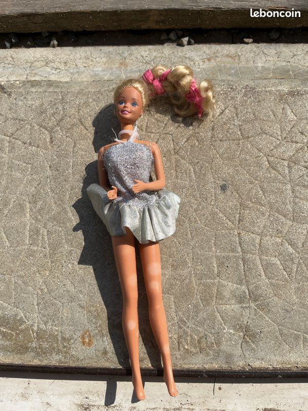 Poupées Barbies vintage (image 6)
