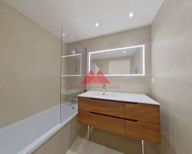 Appartement 590 000 € - 130 m²