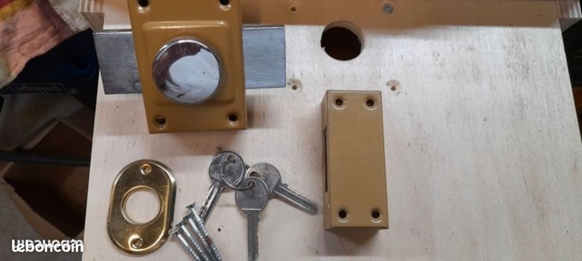 Serrure de porte (image 3)