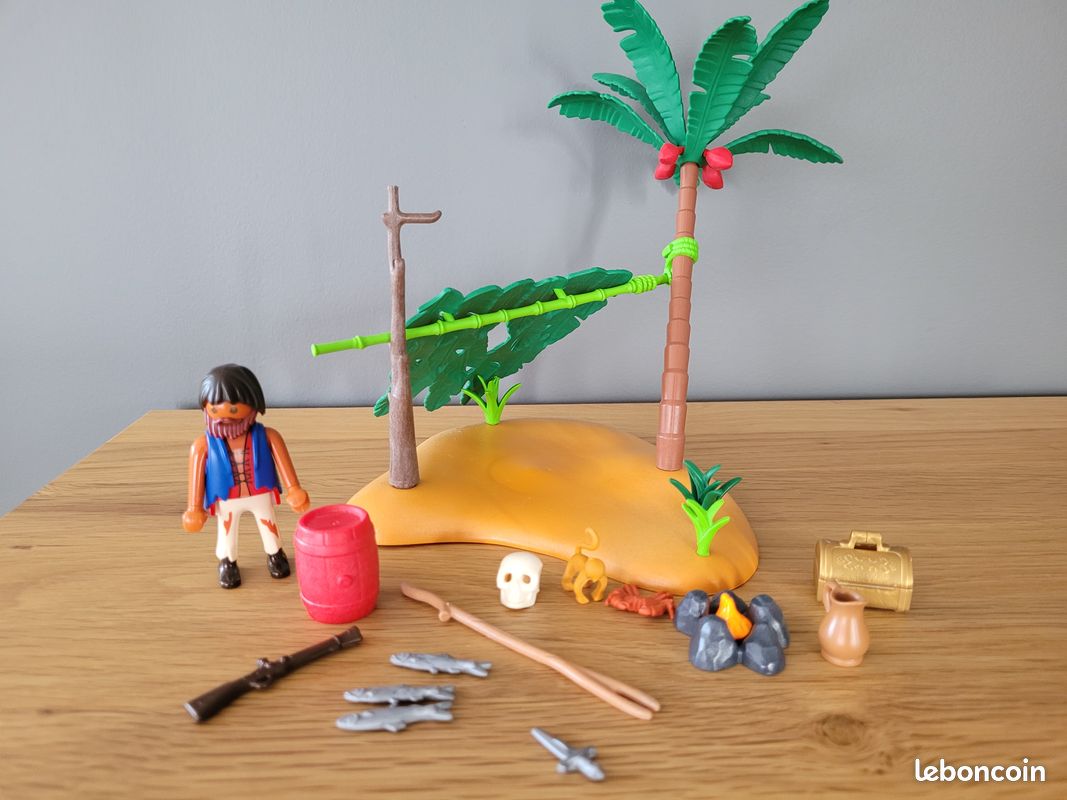 Playmobil - 5138 - Ile déserte et naufragé (image 1)