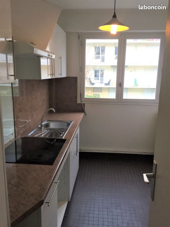 Appartement 2 pièces 43 m² · à Brétigny-sur-Orge · 43 m² · 870 €