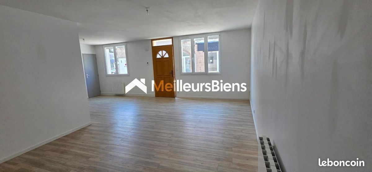 Appartement 3 pièces 73 m² · à Plestin-les-Grèves · 73 m² · 690 €