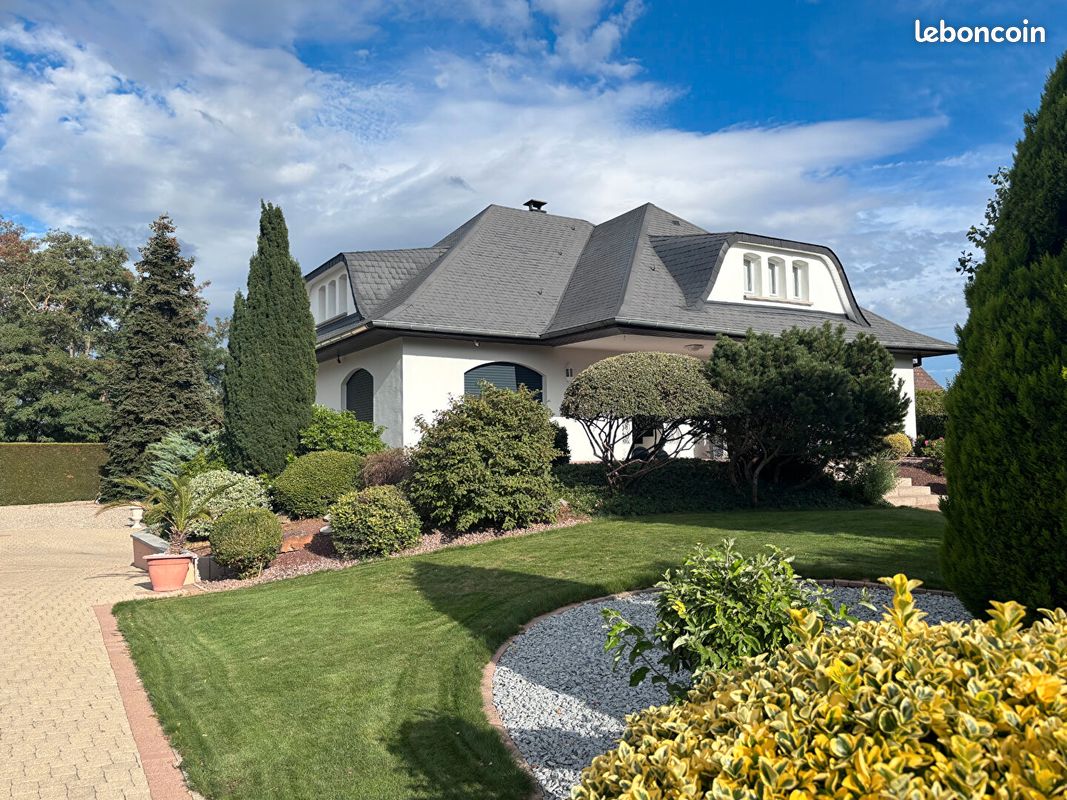 Maison 7 pièces 194 m² · à Kingersheim · 194 m² · 499 200 €