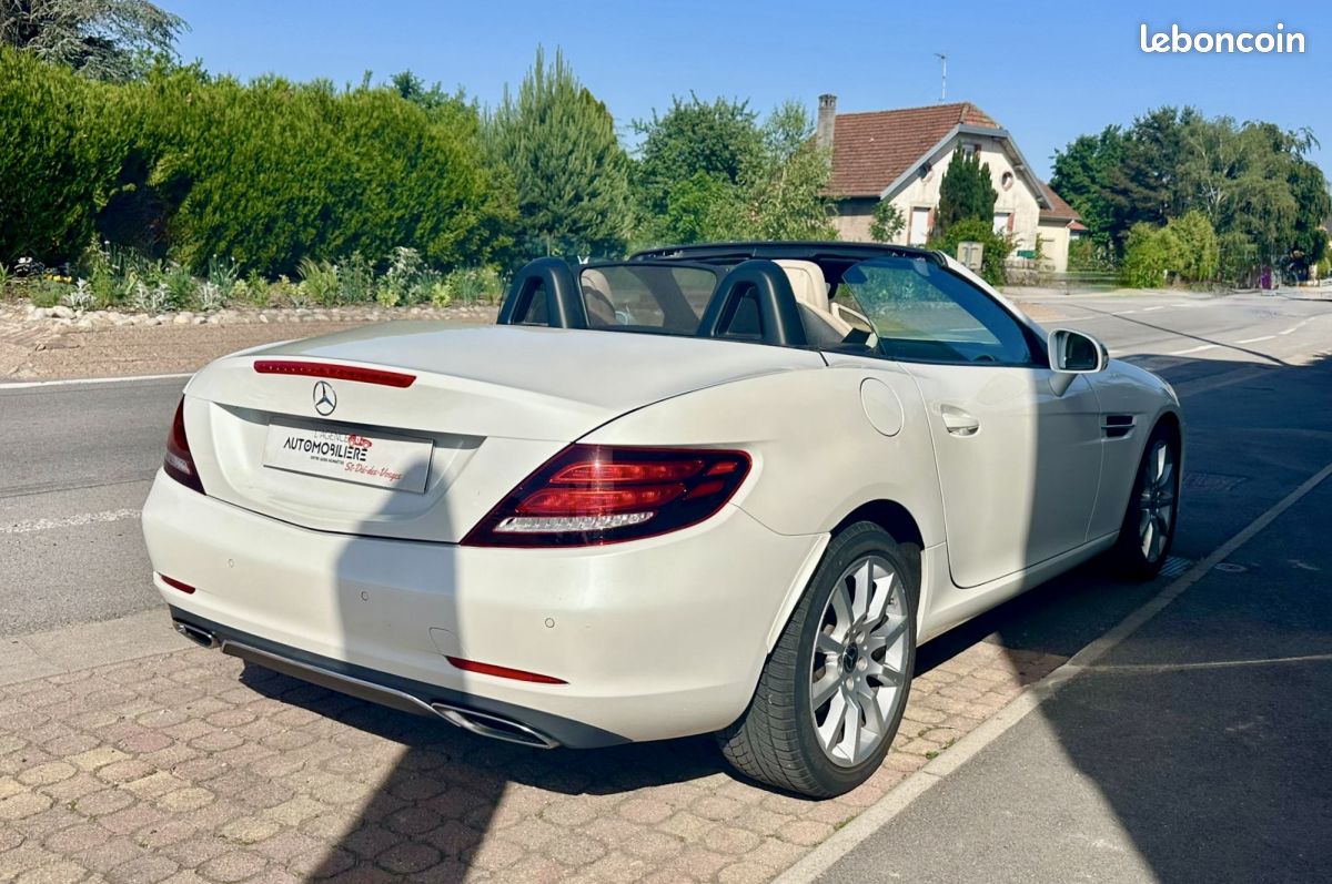 MERCEDES SLC 180 1.6 i 16V BlueEFFICIENCY 156 ch FASCINATION (image 6)