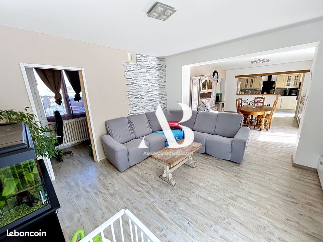 Maison 7 pièces 180 m² · à Donnemarie-Dontilly · 180 m² · 235 000 €