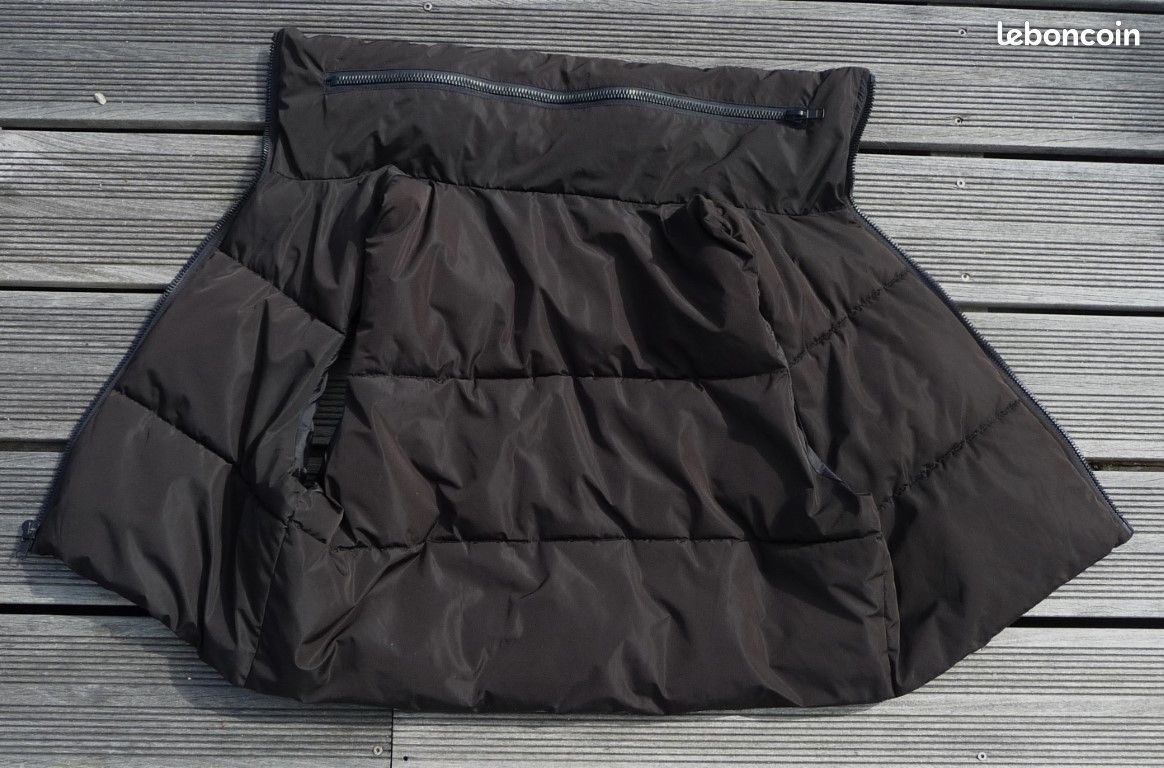 Taille L (voir mesures) - NEUVE, jamais portée - Doudoune noire matelassée - K.ZELL Paris - sans manches - capuche sous col (achetée 40 euros) (image 2)