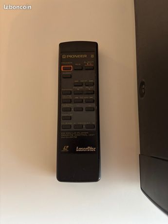 Lecteur Laserdisc Pioneer CLD-S310 + 34 Films – Très Bon état