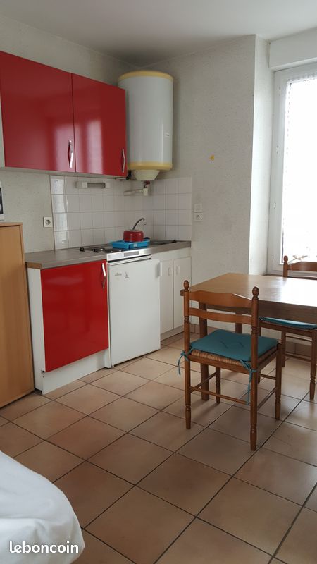 Appartement 1 pièce 21 m² · à Guingamp · 21 m² · 370 €