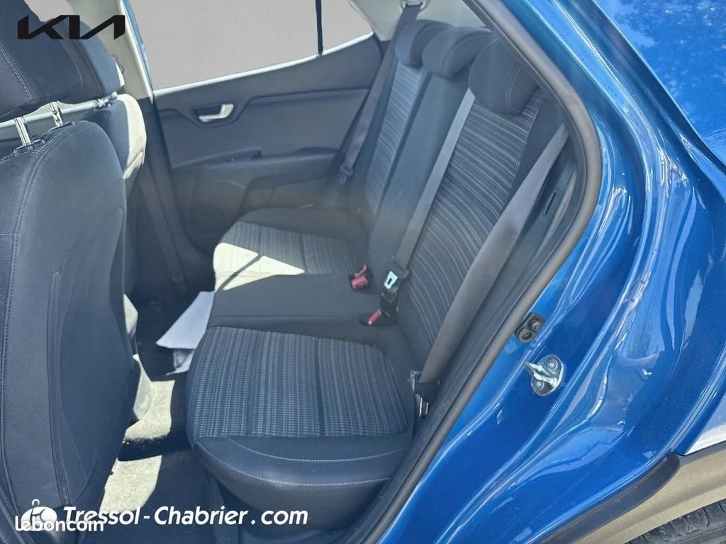 Kia Stonic 1.0 T-GDi 100 ch ISG BVM5 Active (image 23)