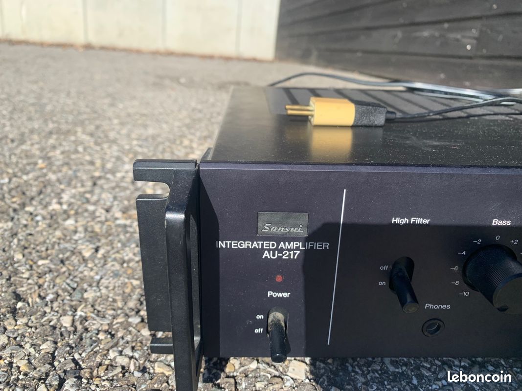 Amplificateur SANSUI AU-217 (image 2)