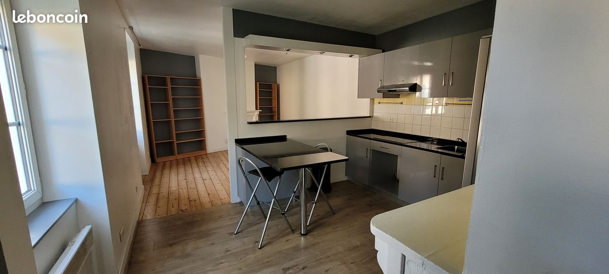 Appartement 5 pièces 100 m² · à Limoges · 100 m² · 765 €