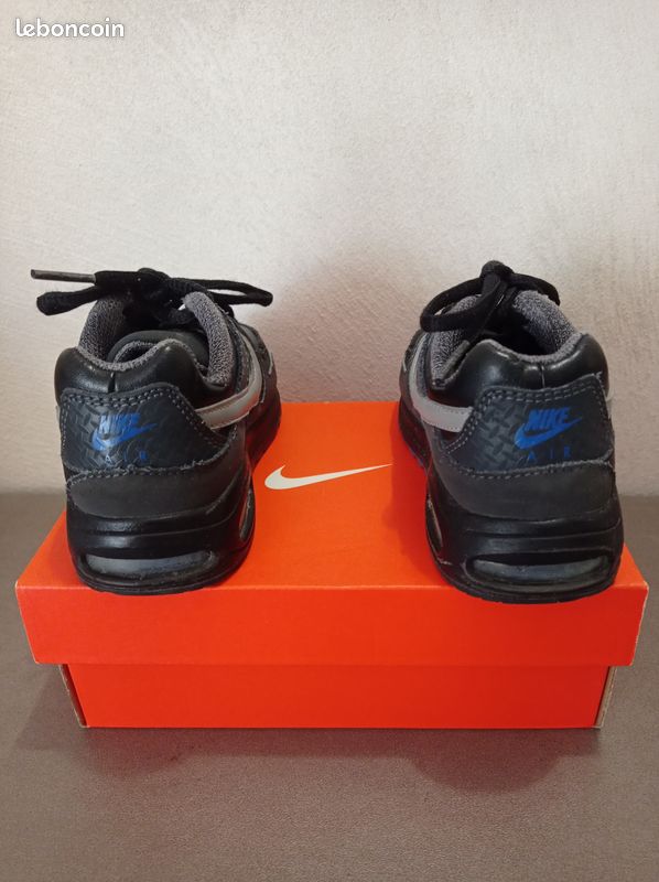 Chaussures Nike noires (image 3)