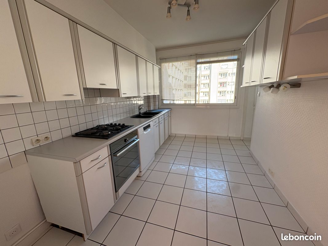 Appartement 5 pièces 83 m² · à Clermont-Ferrand · 83 m² · 1 180 €/mois