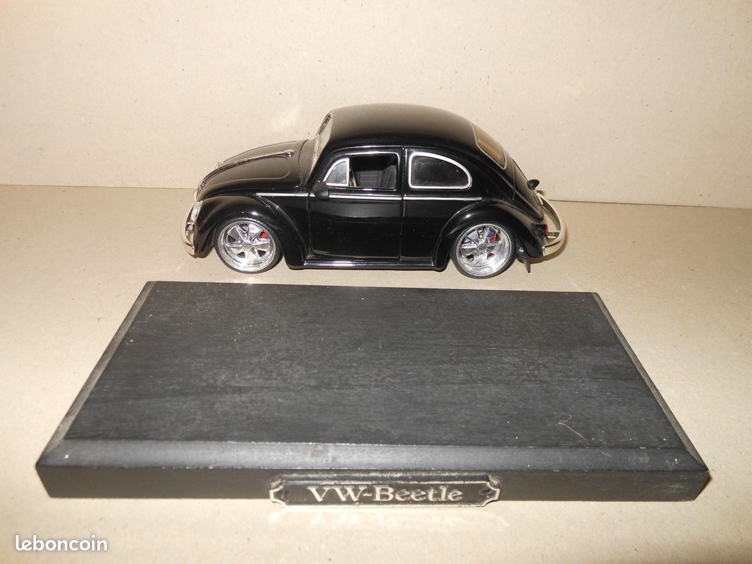 GAMA Mini VW 1302 Coccinelle VW de la Poste 898 Échelle 1:43