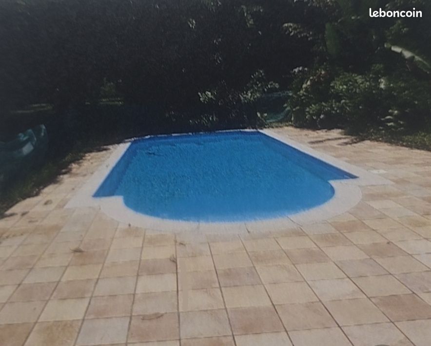 Maison 4 pièces 143 m² · à Montsinéry-Tonnegrande · 143 m² · 1 800 €/mois