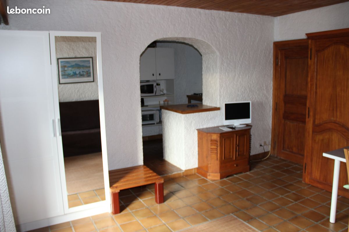 GUÉTHARY studio 1km mer (image 2)