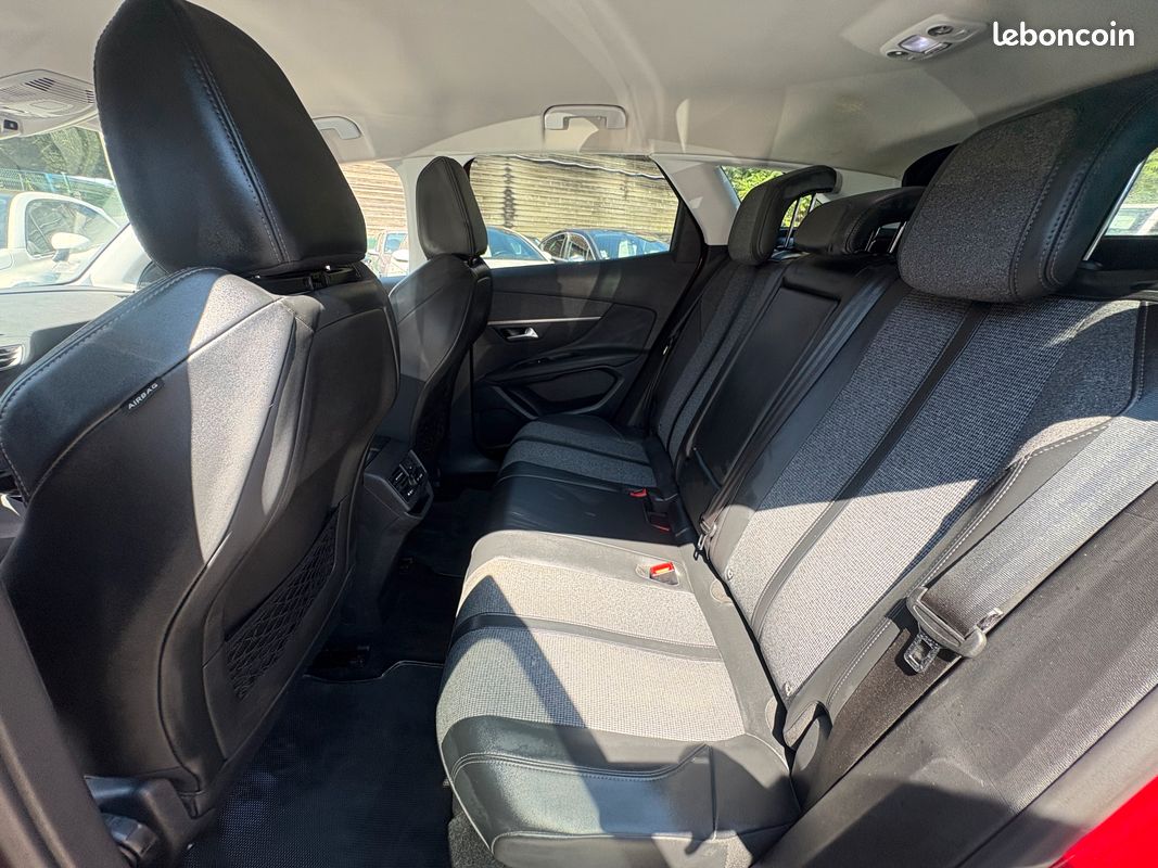 PEUGEOT 3008 II 1.2 THP 130 cv AUTO DOCK 76 (image 5)