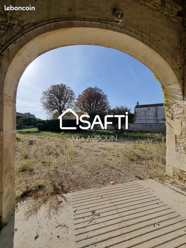 Maison 6 pièces 216 m² - Mareuil 16170 (image principale 10)