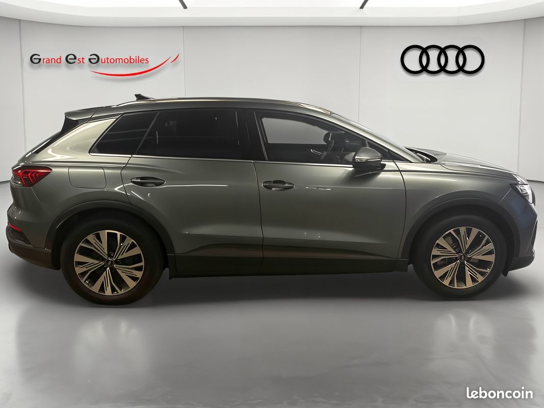 AUDI Q4 e-tron 40 204 ch 82 kWh Executive (image 6)