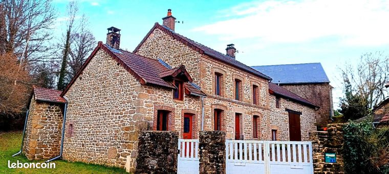 Maison en pierre rénovée avec grange attenante et terrain constructible – Vue sur les Monts d’Ambazac