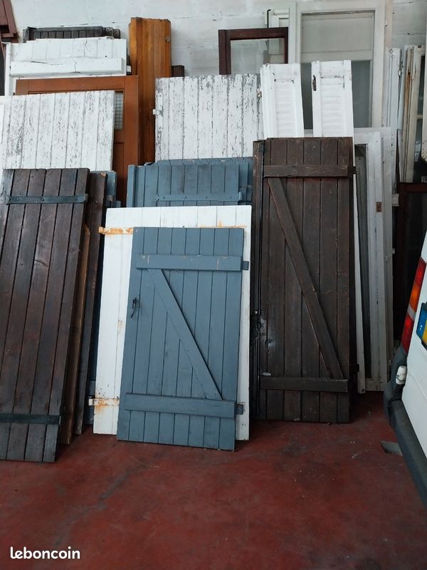 Volets battant en bois (image 1)