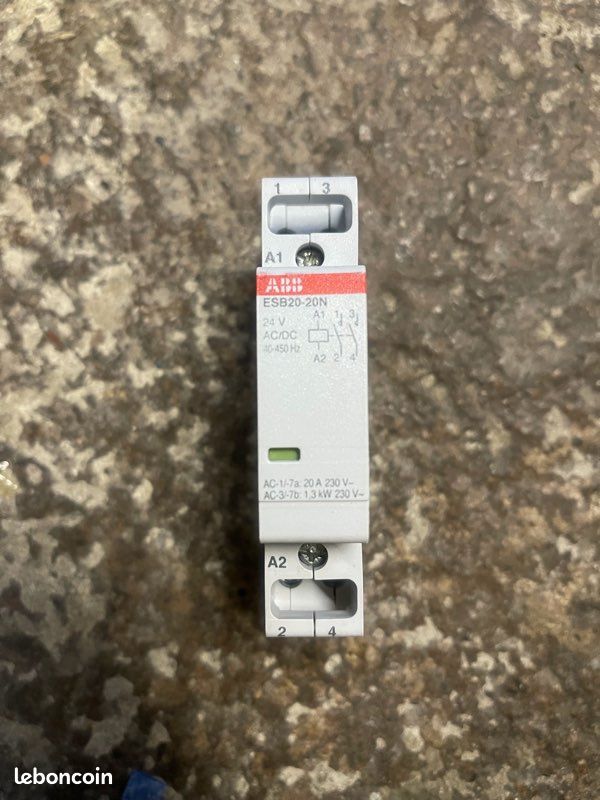 Contacteur modulaire ABB ESB20-20N – Bobine 24V AC/DC (image 1)