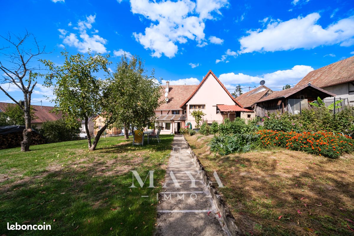Maison 6 pièces 114 m² · à Steinsoultz · 114 m² · 181 000 €