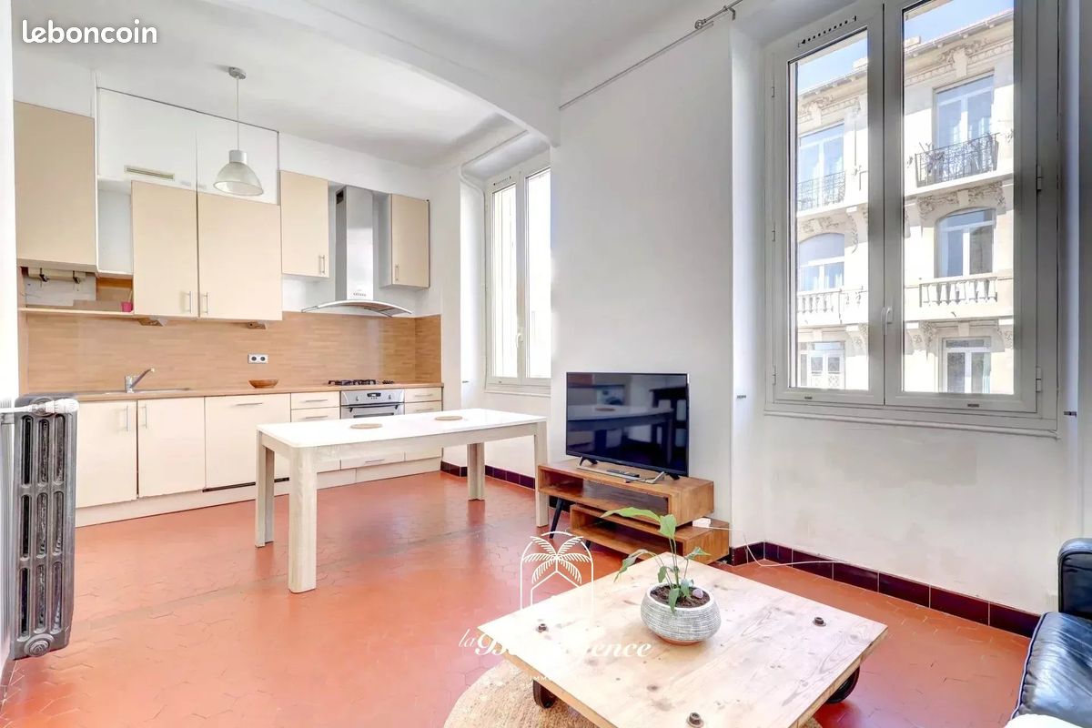 Appartement 3 pièces 65 m² · à Cannes · 65 m² · 299 000 €