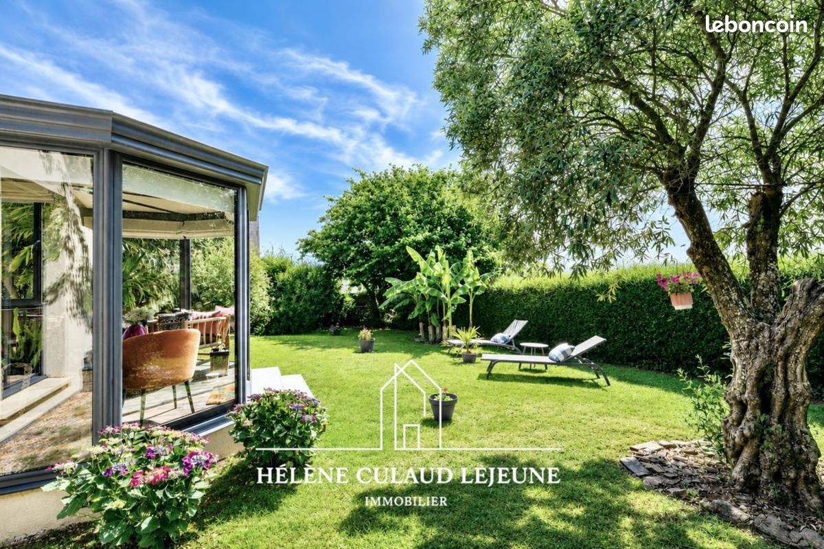 Maison 6 pièces 157 m² · à Saint-Avé · 157 m² · 575 000 €