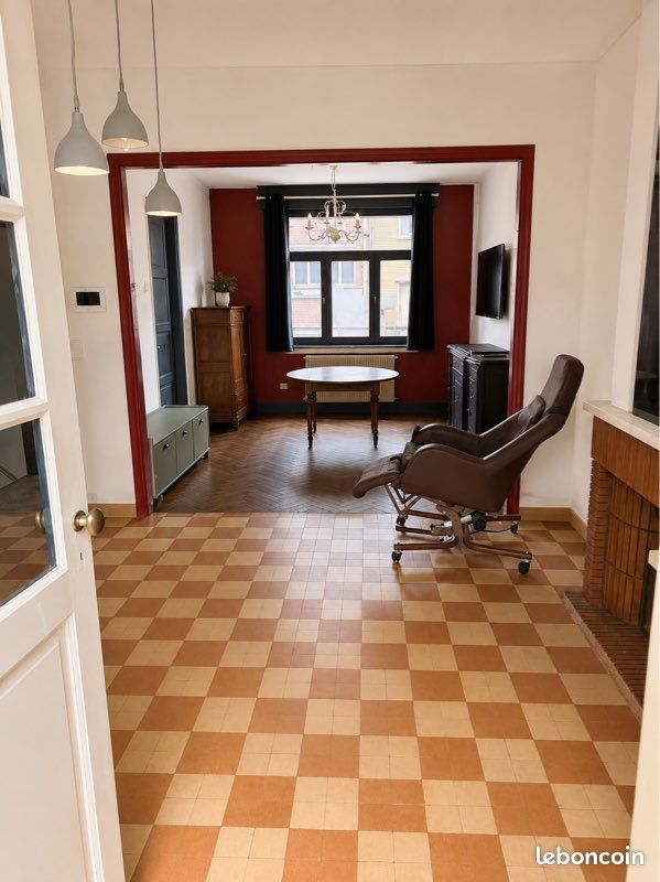 Maison 6 pièces 87 m² · à Lille · 87 m² · 190 000 €