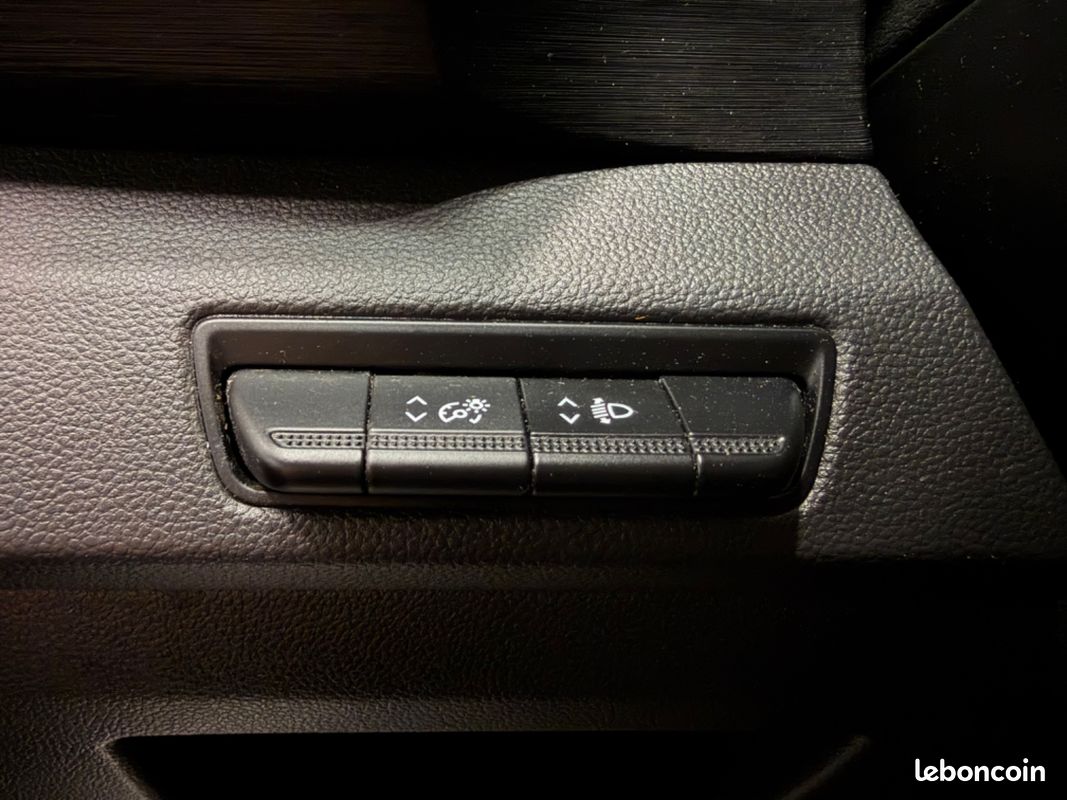 RENAULT TRAFIC VU FOURGON 2.0 BLUEDCI 130 28 L2H1 TVA RECUPERABLe (image 25)