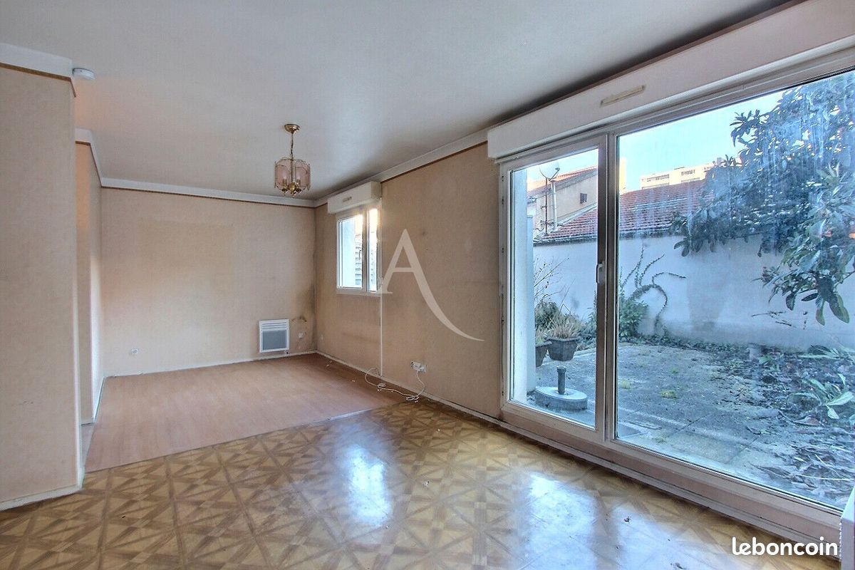 Appartement 1 pièce 32 m² · à Gennevilliers · 32 m² · 153 700 €