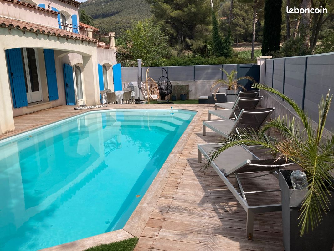 Villa contemporaine T5 avec piscine à Cassis (image 1)