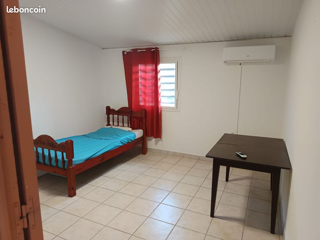 Particulier loue Belle maison T3 de 87 m² à Soula 1 (image 7)