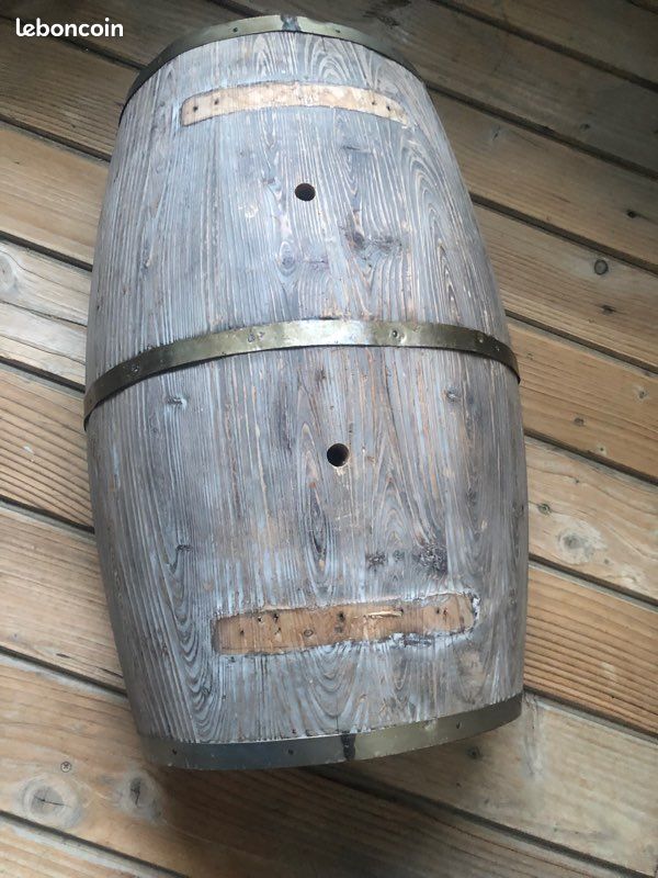 Tonneau en chêne (image 1)