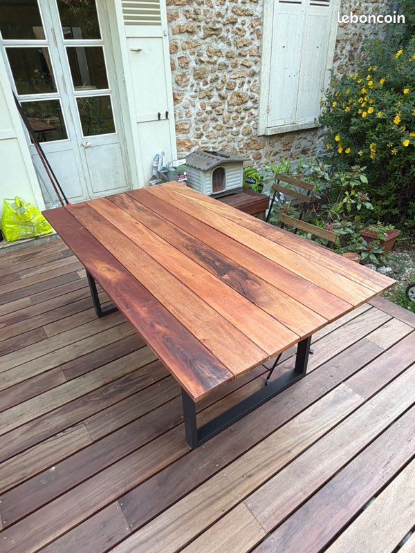Table de jardin en bois (Muiracataria) (image 3)