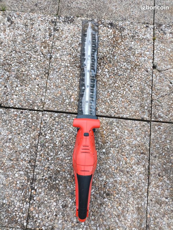 Taille haie black decker électrique (image 1)