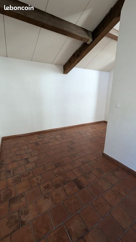 Appartement 2 pièces 56 m² · à Aix-en-Provence · 56 m² · 865 €/mois