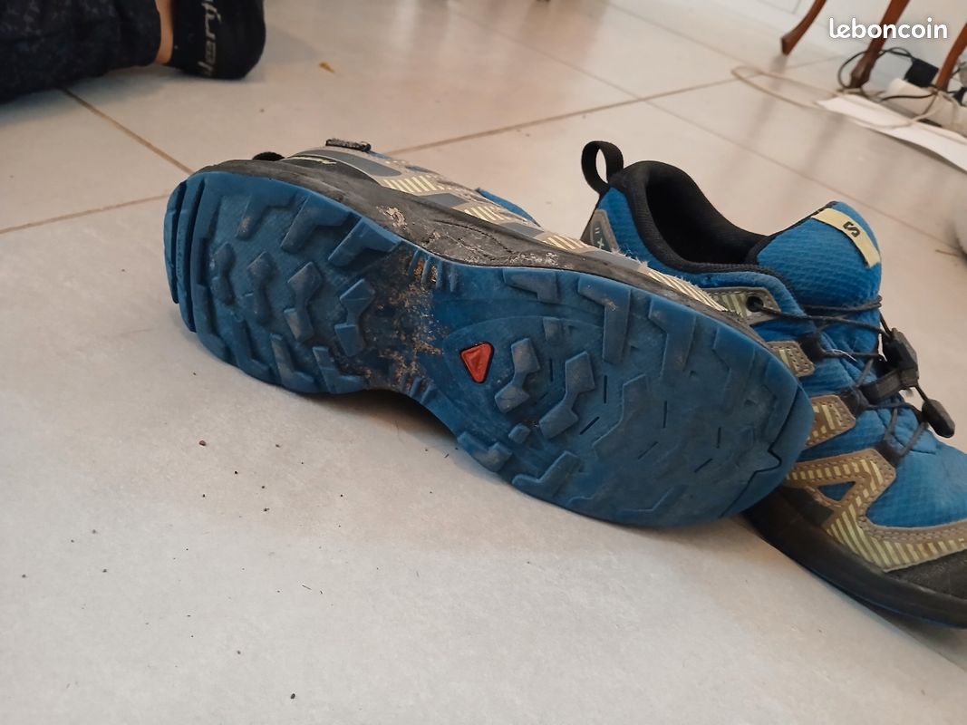 Chaussure salomon taille 34 (image 3)